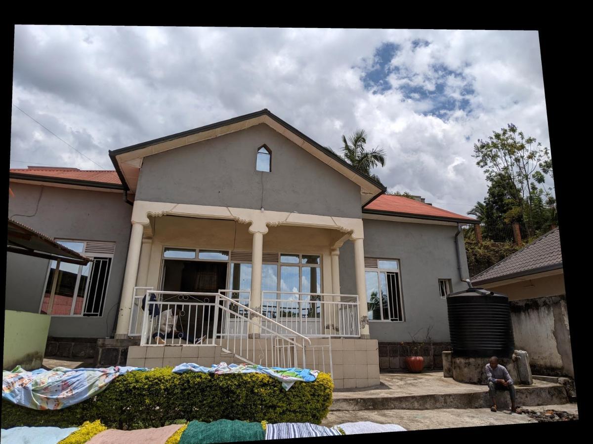 Ignite Guest House Gisenyi ภายนอก รูปภาพ