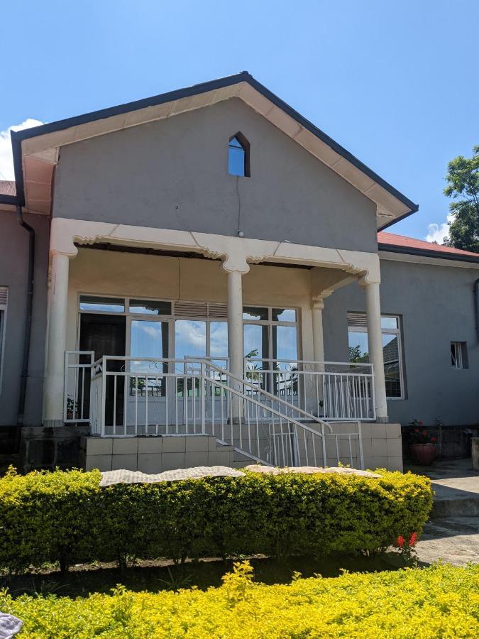 Ignite Guest House Gisenyi ภายนอก รูปภาพ