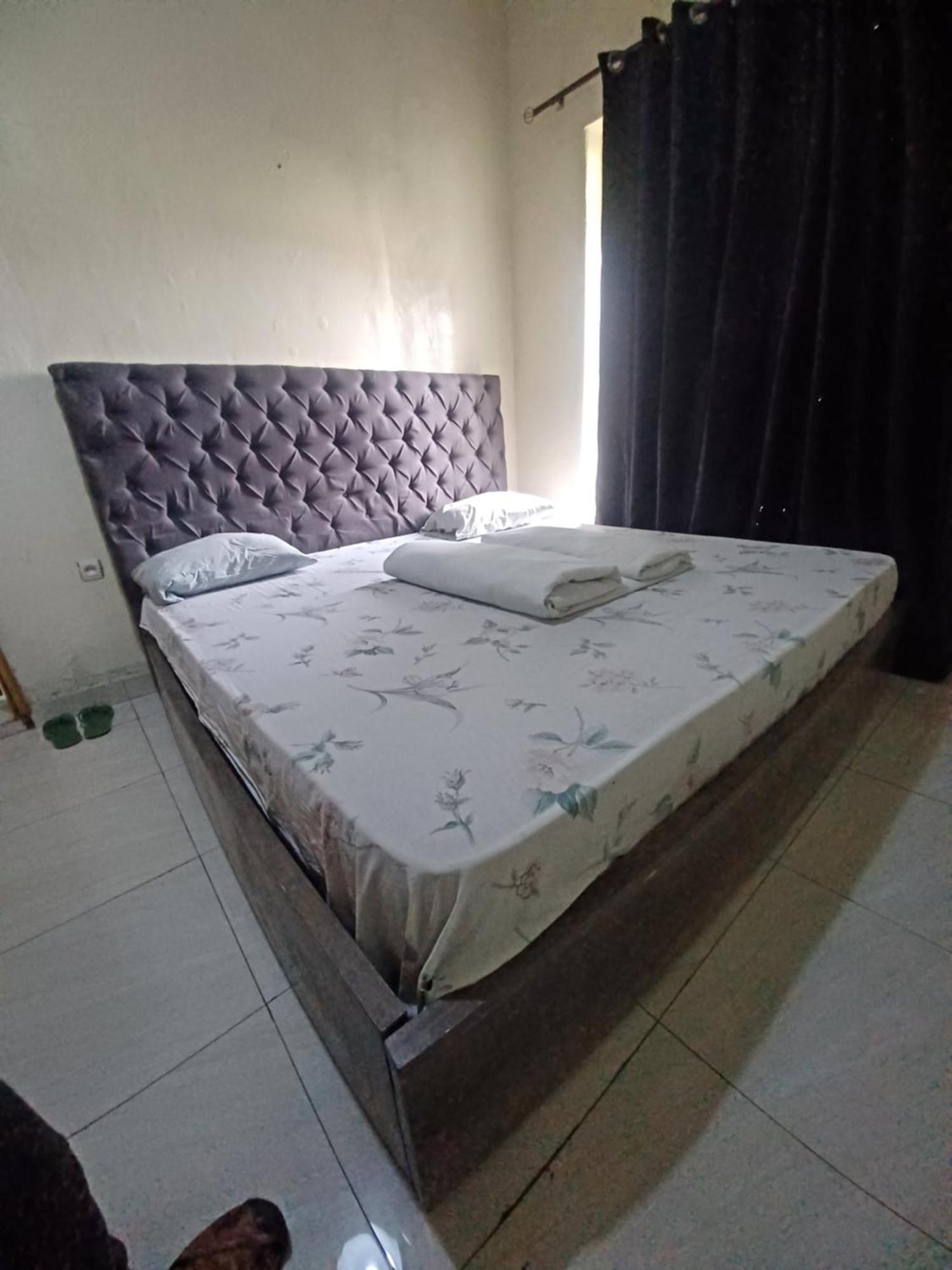 Ignite Guest House Gisenyi ภายนอก รูปภาพ